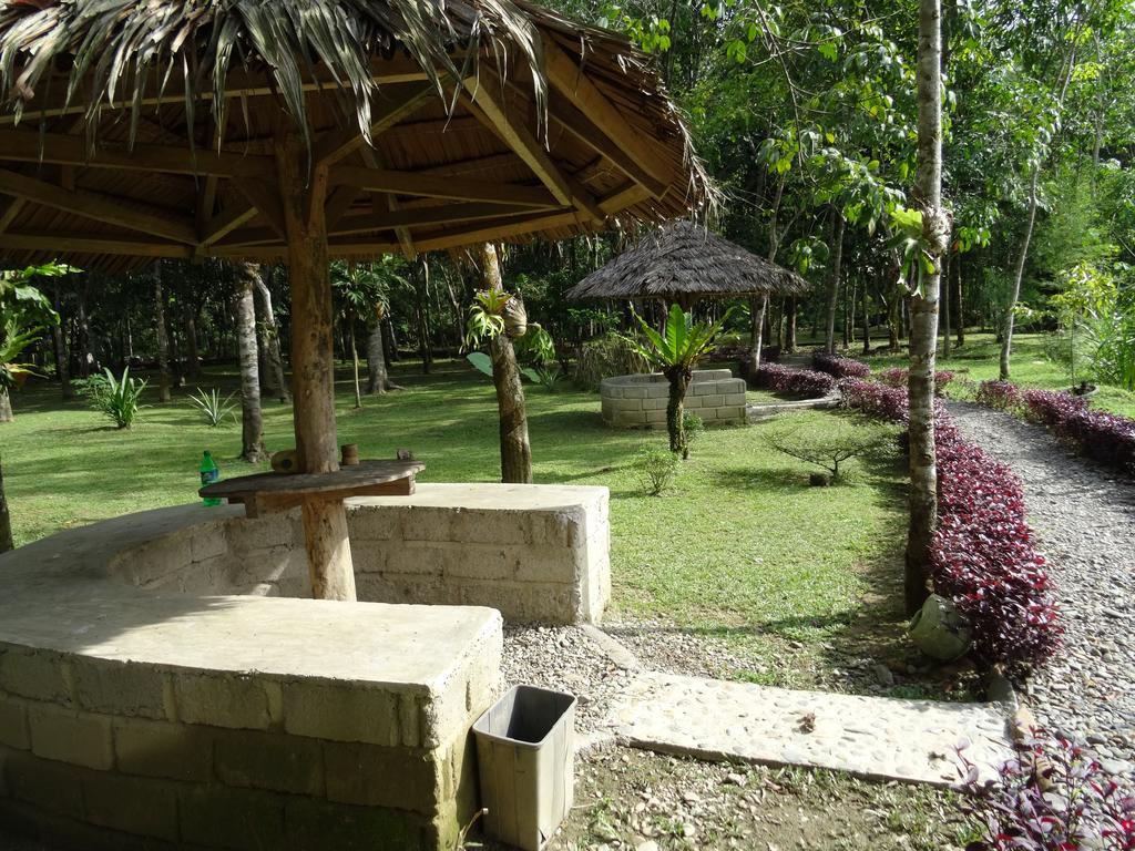 Batu Kapal Guest House & Jungle Trekking บูกิตลาวัง ภายนอก รูปภาพ
