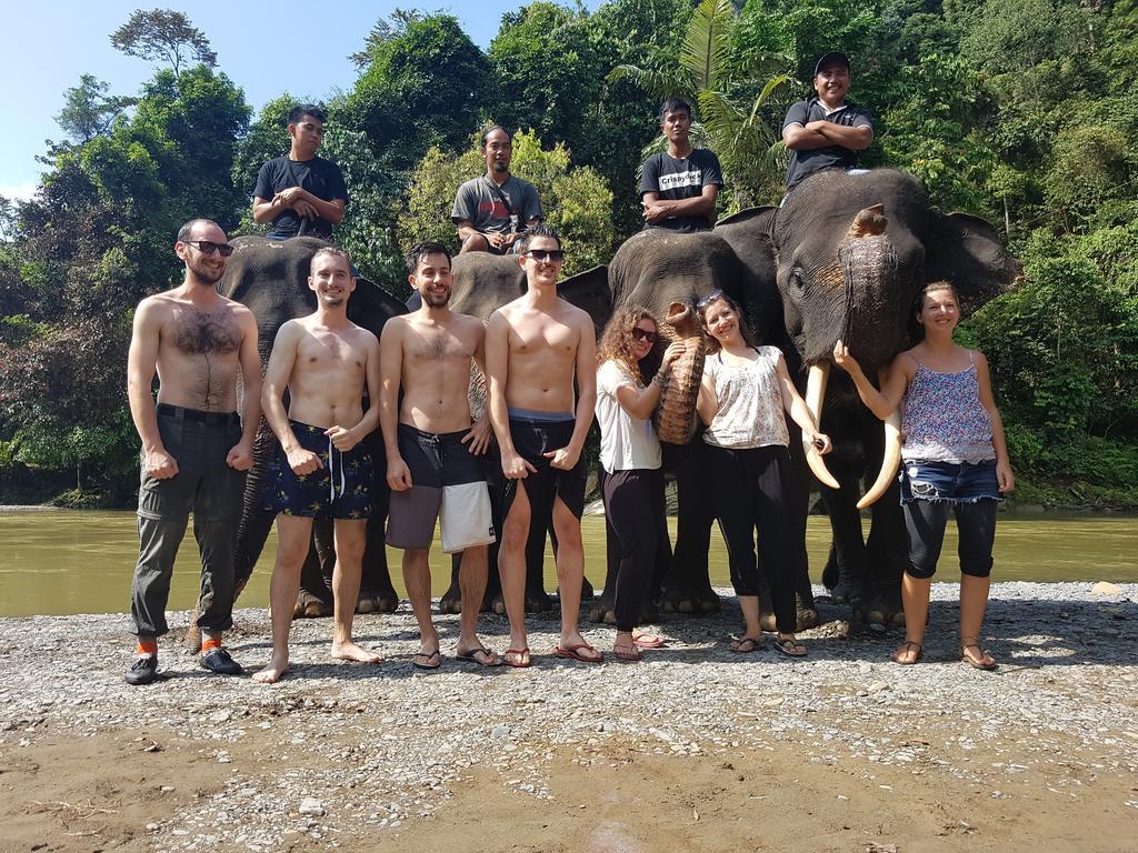 Batu Kapal Guest House & Jungle Trekking บูกิตลาวัง ภายนอก รูปภาพ