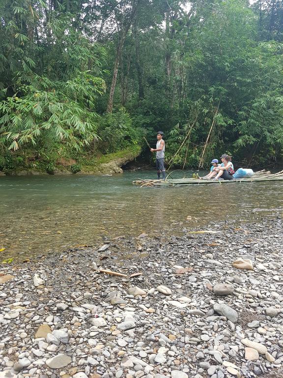 Batu Kapal Guest House & Jungle Trekking บูกิตลาวัง ภายนอก รูปภาพ